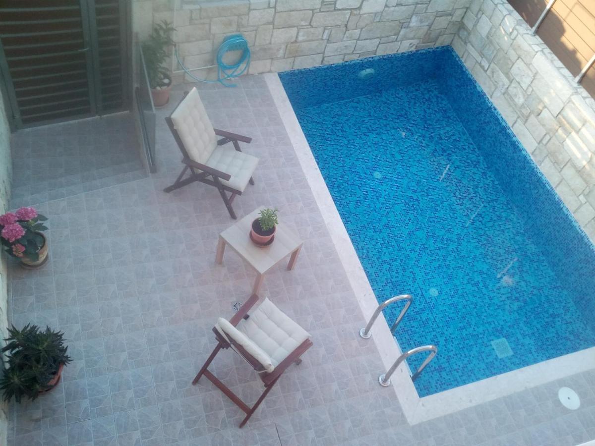 “Theeporto” Maisonette With Pool Γούβες Εξωτερικό φωτογραφία