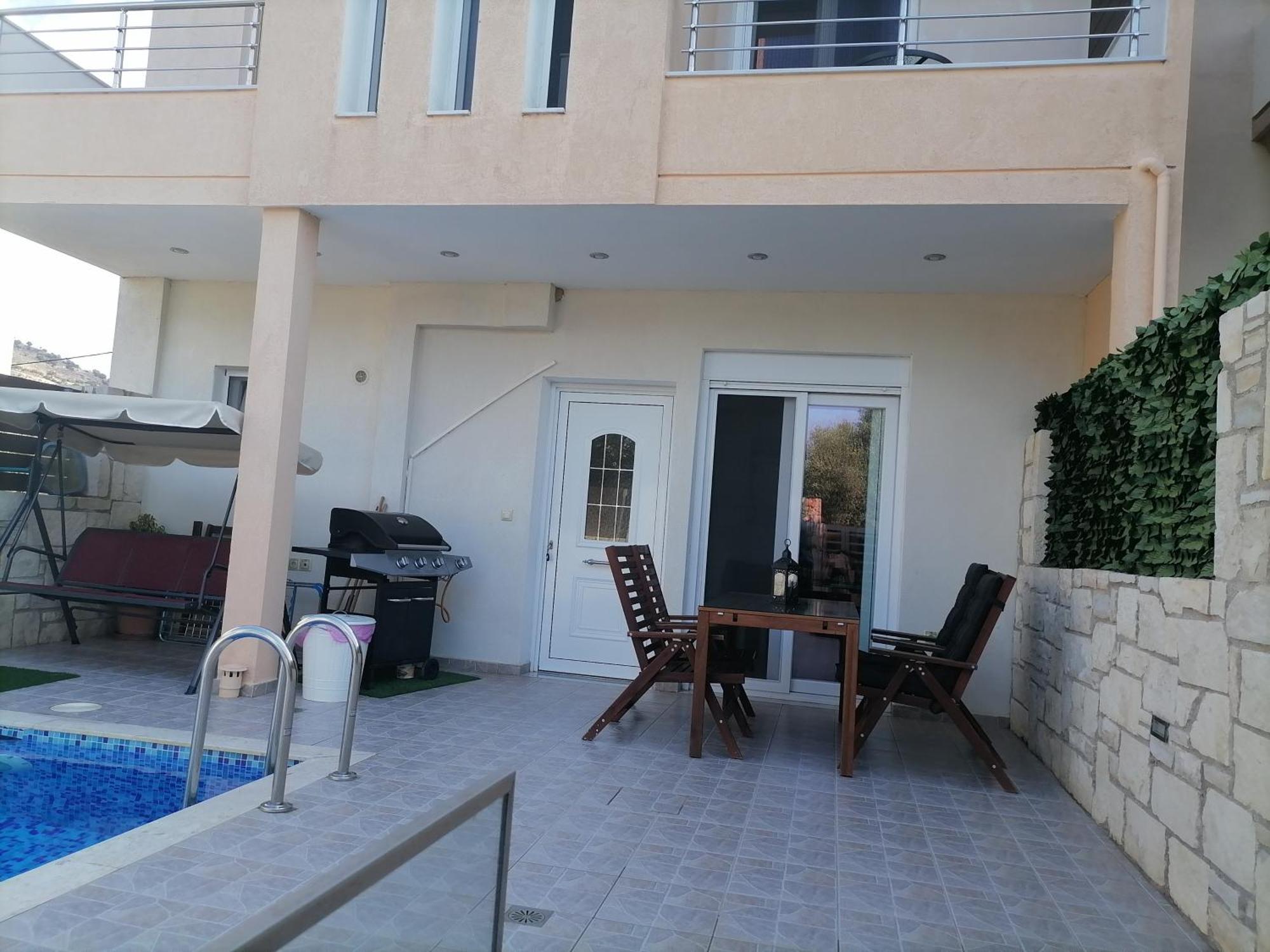“Theeporto” Maisonette With Pool Γούβες Εξωτερικό φωτογραφία
